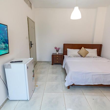 Comfortable Private Rooms In Compound Housing Dubaï Extérieur photo