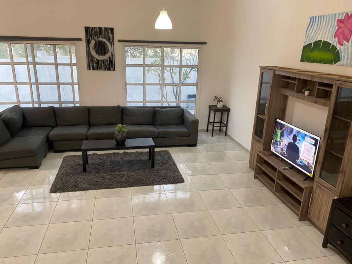 Comfortable Private Rooms In Compound Housing Dubaï Extérieur photo