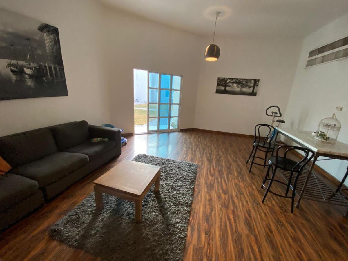Comfortable Private Rooms In Compound Housing Dubaï Extérieur photo