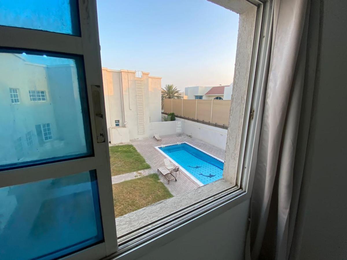 Comfortable Private Rooms In Compound Housing Dubaï Extérieur photo