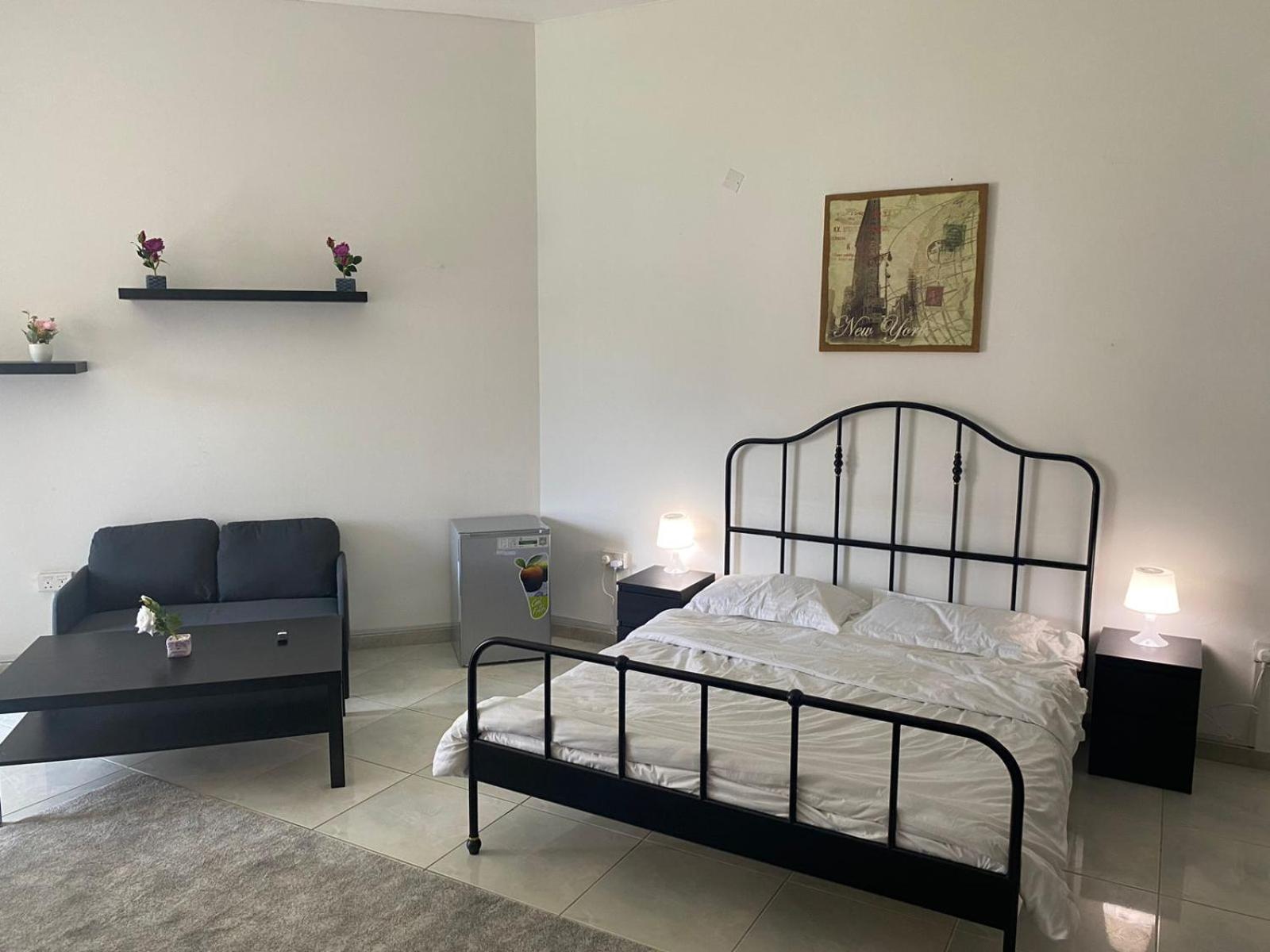 Comfortable Private Rooms In Compound Housing Dubaï Extérieur photo